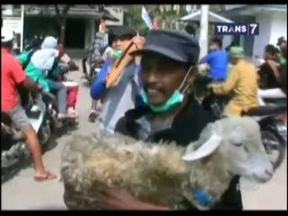 Warga Antisipasi Aktifnya Gunung Merapi