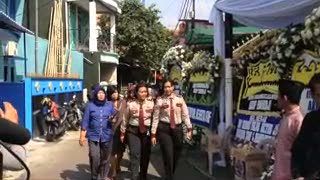 Suasana Duka di Rumah Polisi Korban Penembakan Anak Buah