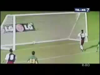 Next Goal Wins, Film Dokumenter Sepakbola
