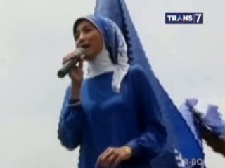 Goyang Caleg Artis Masih Pikat Warga