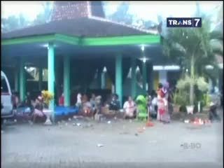 Ancaman Tsunami Beredar, Warga Panik dan Mengungsi