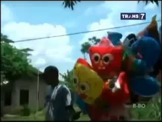 Caleg Pedagang Balon