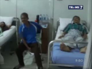 Jarang Minum, Pria Derita Batu Kemih Seberat 2 Kg
