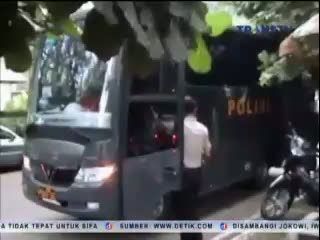 Nabi Palsu Bersama 8 Orang Pengikutnya Dibebaskan Polisi