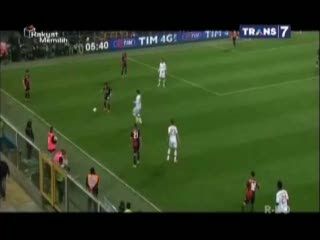 Bertandang ke Markas Genoa, Milan Menang 2-1