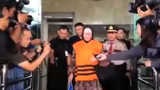 Berkas Sudah P21, Ratu Atut Segera Disidang