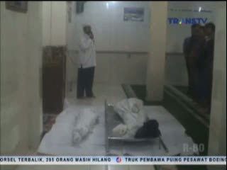 Jenazah Kakak Adik Korban Pembunuhan Dimakamkan Rabu Malam