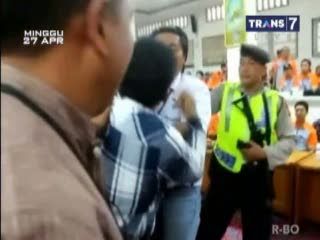 Caleg Gagal Ngamuk Saat Rekapitulasi Tingkat KPU