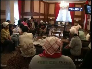 Buruh Wanita Curhati Jokowi