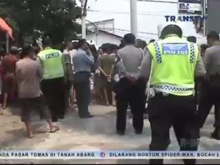 Wanita Tewas Tertabrak Kereta