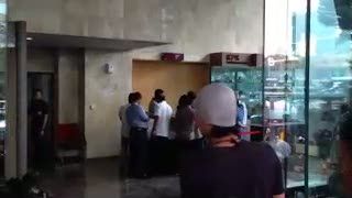 Saan Mustofa Jenguk Anas di Rumah Tahanan KPK