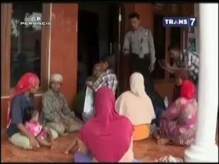 Bayi Dibuang di Hutan