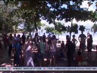 Pelepasan Penyu Sitaan ke Laut