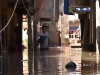 Ciliwung Meluap, Kampung Pulo Banjir Sepinggang