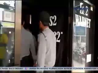 Belasan Pelajar Kedapatan Mesum di Warnet