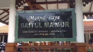 Asik Blusukan, Jokowi Batal Salat Jumat Bareng JK