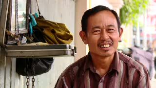 Hasanudin si Tukang Cukur DPR Ingin Negara jadi Lebih Baik 