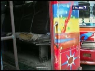 Angkot Tak Layak Masih Banyak Beroperasi di Bekasi