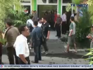 Diterlantarkan, Penumpang Pesawat Emosi