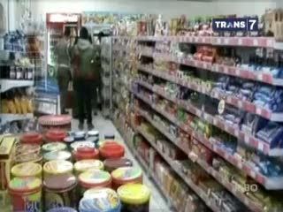 Swalayan Perdagangkan Makanan Tidak Layak Konsumsi