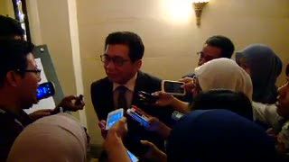 OJK Larang Penawaran Kartu Kredit Lewat SMS dan Telepon