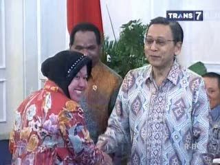 Surabaya Raih Adipura Kencana2014