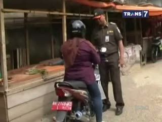 Dirazia Satpol PP, PNS Berusaha Kabur