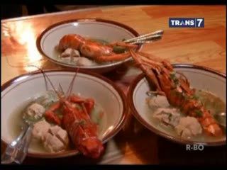 Slurp... Lezatnya Bakso Lobster