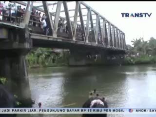Ibu Hamil Bunuh Diri Terjun ke Sungai