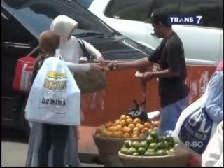 Sulitnya Menata Pedagang Kaki Lima di Ibukota