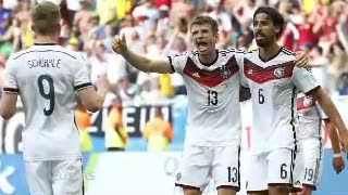 Muller Cetak Hattrick, Jerman Lumat Portugal 4-0