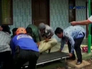 6 Korban Longsor Dimakamkan di TPU