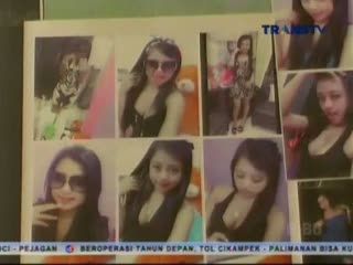 Wanita Cantik Pemandu Lagu Ditemukan Tewas Membusuk Setengah Bugil