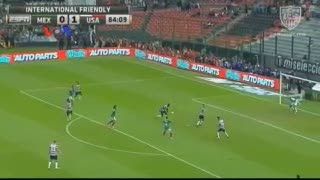Gangguan Syaraf Tak Halangi Prestasi Kiper AS