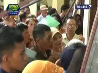 Kepanikan Tejadi Saat Rebutan Daftar Sekolah Favorit