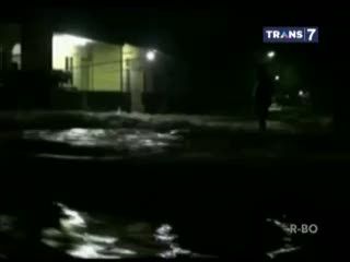 Kali Angke Meluap, Banjir Rendam Pemukiman Warga