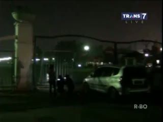 Beking Oknum Suburkan Pungli Liar di Monas