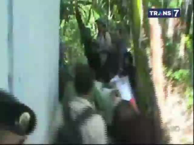 Melihat Distribusi Logistik Pemilu di Wilayah Terpencil 