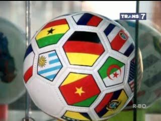 Bola Buatan Indonesia Laku di Pasar Dunia