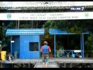 Menunggu Buka Puasa di Pulau Kakaban
