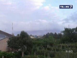 Debu Vulkanik Mengarah ke Selatan