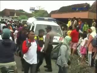 Dituduh Membakar Klenteng, Wanita Tewas Bakar Diri