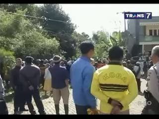 Mobil Diduga Milik Mantan Kapolri Masuk Jurang, 1 Orang Tewas 