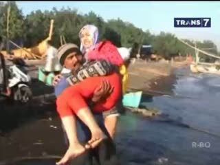 Ojek Gendong Menjamur Saat Musim Lebaran