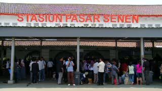 H+7, Arus Balik Via Stasiun Pasar Senen Meningkat 7 %