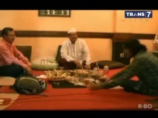 Polisi Kawal Halal Bihalal Kasus Teroris