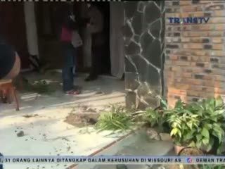 Bela Keponakan, Paman Jadi Korban Pembacokan 