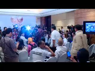 Akhirnya, Prabowo-Hatta Menerima Putusan MK