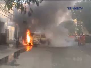 Mobil Berisi Uang untuk Isi ATM Terbakar, Uang Jutaan Rupiah Hangus
