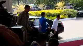 Jokowi Akhirnya Akui Bahas Soal Harga BBM dengan SBY di Bali